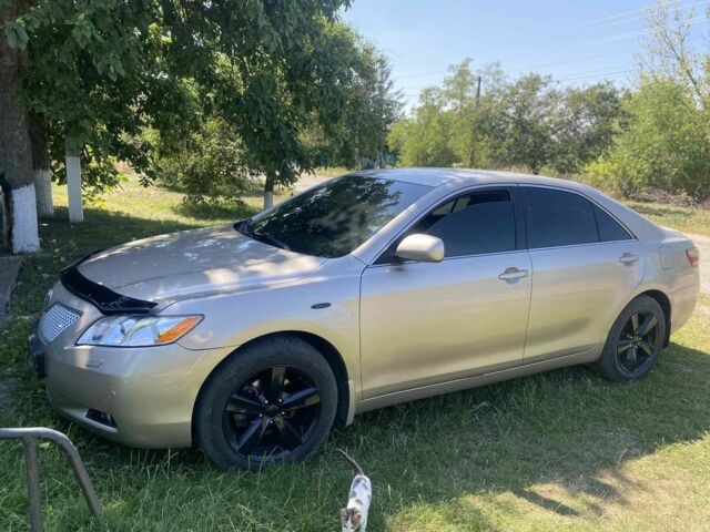 Бежевый Тойота Камри, объемом двигателя 2.4 л и пробегом 205 тыс. км за 7400 $, фото 6 на Automoto.ua