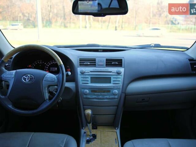 Бежевый Тойота Камри, объемом двигателя 0 л и пробегом 170 тыс. км за 7999 $, фото 10 на Automoto.ua