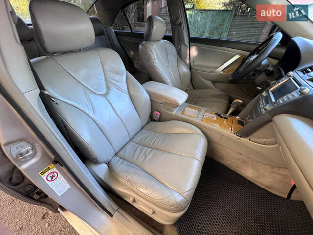 Бежевий Тойота Камрі, об'ємом двигуна 3.46 л та пробігом 289 тис. км за 6200 $, фото 10 на Automoto.ua