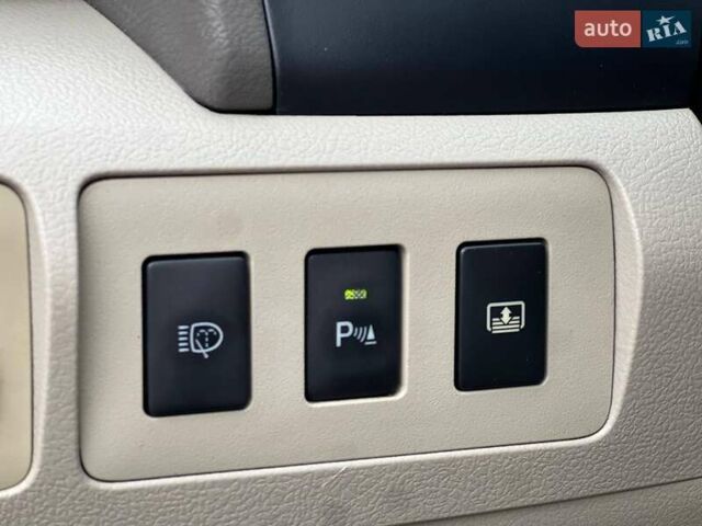 Бежевый Тойота Камри, объемом двигателя 3.5 л и пробегом 175 тыс. км за 7800 $, фото 19 на Automoto.ua