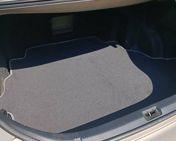 Бежевий Тойота Камрі, об'ємом двигуна 3.46 л та пробігом 153 тис. км за 12700 $, фото 26 на Automoto.ua