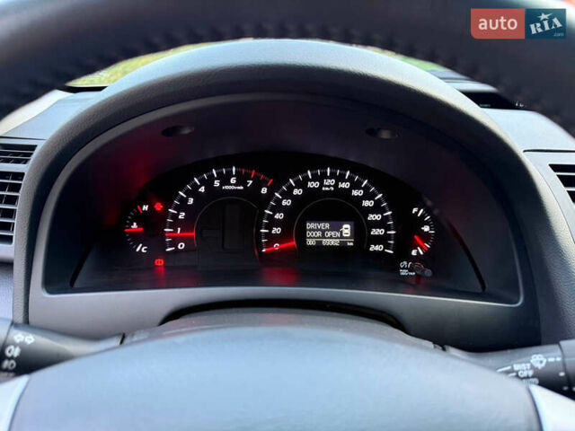 Тойота Камри 2008 в Харькове на Automoto.ua Бежевый Тойота Камри, объемом двигателя 2.4 л и пробегом 73 тыс. км за 10000 $, фото 61 на Automoto.ua