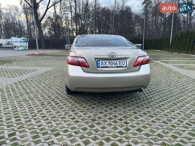 Бежевый Тойота Камри, объемом двигателя 2.4 л и пробегом 117 тыс. км за 7499 $, фото 6 на Automoto.ua