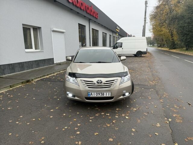 Бежевый Тойота Камри, объемом двигателя 2.4 л и пробегом 320 тыс. км за 6650 $, фото 3 на Automoto.ua