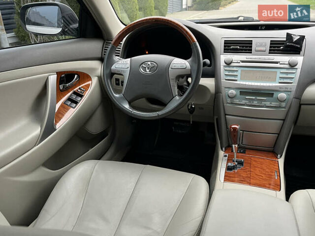 Бежевий Тойота Камрі, об'ємом двигуна 3.5 л та пробігом 170 тис. км за 8999 $, фото 16 на Automoto.ua