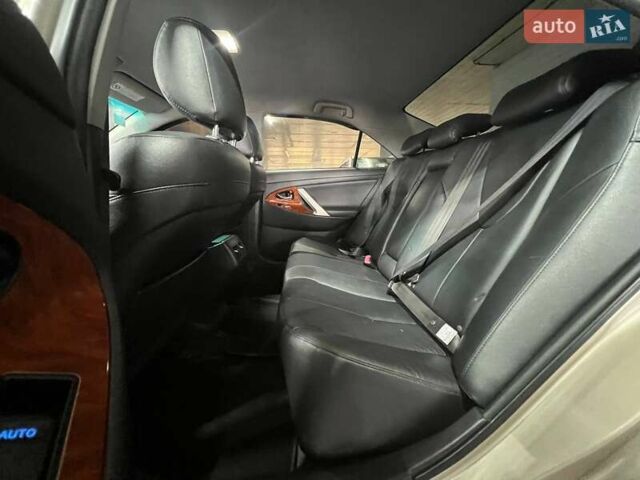 Бежевый Тойота Камри, объемом двигателя 2.36 л и пробегом 144 тыс. км за 10950 $, фото 28 на Automoto.ua