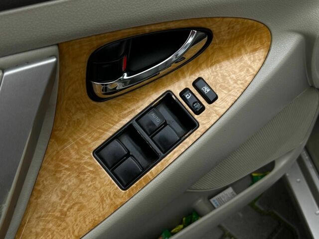 Тойота Камри 2008 в Кривом Роге на Automoto.ua Бежевый Тойота Камри, объемом двигателя 2.4 л и пробегом 193 тыс. км за 8999 $, фото 8 на Automoto.ua