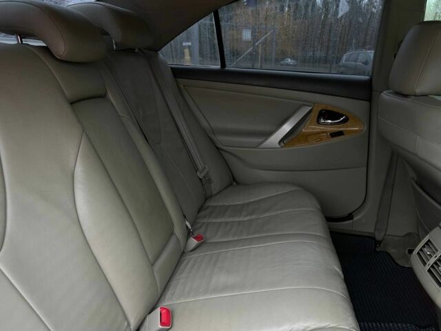 Тойота Камри 2008 в Кривом Роге на Automoto.ua Бежевый Тойота Камри, объемом двигателя 2.4 л и пробегом 193 тыс. км за 8999 $, фото 18 на Automoto.ua