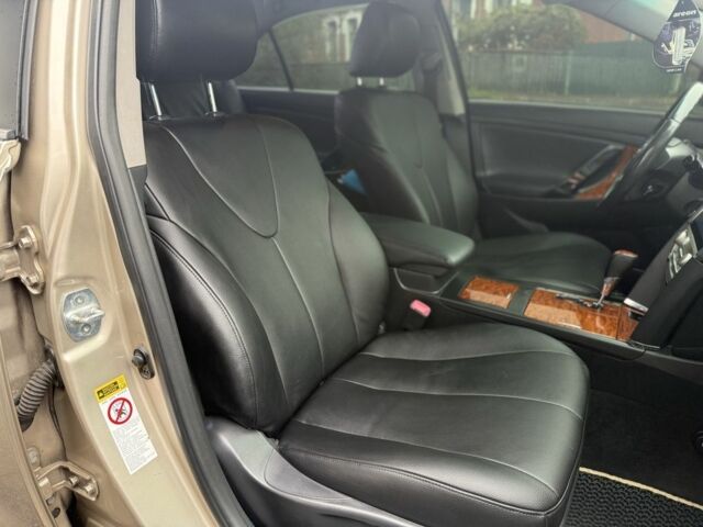 Бежевый Тойота Камри, объемом двигателя 2.4 л и пробегом 320 тыс. км за 6650 $, фото 18 на Automoto.ua