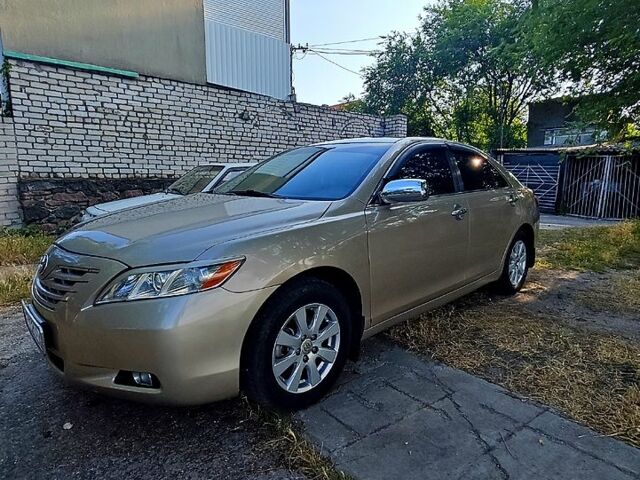 Бежевий Тойота Камрі, об'ємом двигуна 2.4 л та пробігом 170 тис. км за 7999 $, фото 5 на Automoto.ua