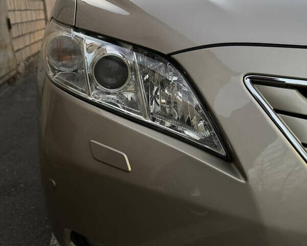 Бежевый Тойота Камри, объемом двигателя 2.4 л и пробегом 90 тыс. км за 11500 $, фото 23 на Automoto.ua