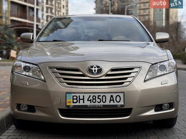 Бежевый Тойота Камри, объемом двигателя 3.5 л и пробегом 156 тыс. км за 9500 $, фото 16 на Automoto.ua