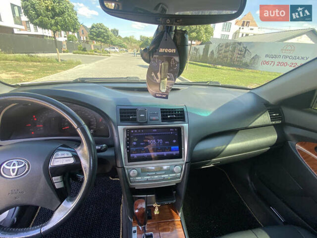 Бежевый Тойота Камри, объемом двигателя 2.36 л и пробегом 320 тыс. км за 6250 $, фото 6 на Automoto.ua