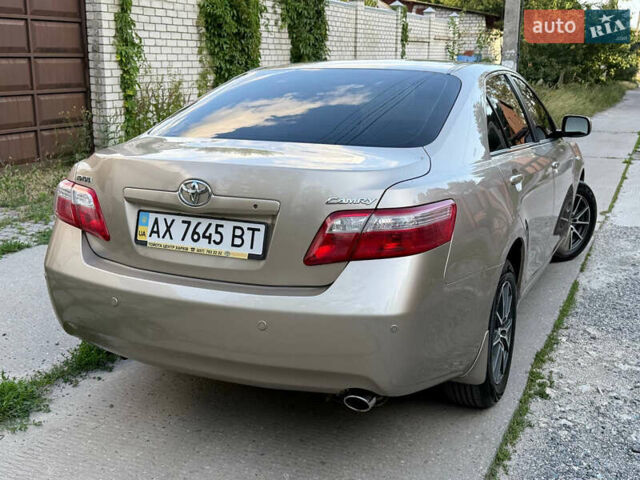 Бежевый Тойота Камри, объемом двигателя 2.4 л и пробегом 72 тыс. км за 10600 $, фото 5 на Automoto.ua