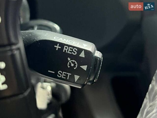 Бежевый Тойота Камри, объемом двигателя 2.36 л и пробегом 144 тыс. км за 10950 $, фото 20 на Automoto.ua