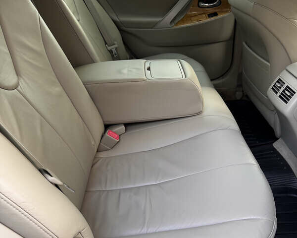 Бежевый Тойота Камри, объемом двигателя 3.5 л и пробегом 156 тыс. км за 9500 $, фото 35 на Automoto.ua