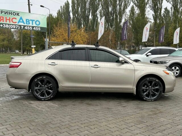 Тойота Камри 2008 в Кривом Роге на Automoto.ua Бежевый Тойота Камри, объемом двигателя 2.4 л и пробегом 193 тыс. км за 8999 $, фото 7 на Automoto.ua