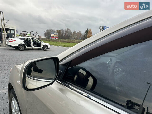 Бежевый Тойота Камри, объемом двигателя 3.5 л и пробегом 339 тыс. км за 9300 $, фото 12 на Automoto.ua