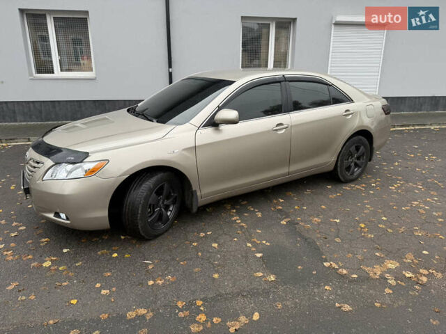 Бежевий Тойота Камрі, об'ємом двигуна 2.36 л та пробігом 320 тис. км за 6700 $, фото 8 на Automoto.ua