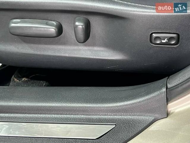 Бежевый Тойота Камри, объемом двигателя 2.36 л и пробегом 144 тыс. км за 10950 $, фото 12 на Automoto.ua