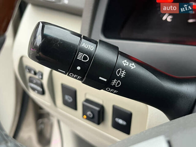 Бежевий Тойота Камрі, об'ємом двигуна 3.5 л та пробігом 170 тис. км за 9900 $, фото 28 на Automoto.ua