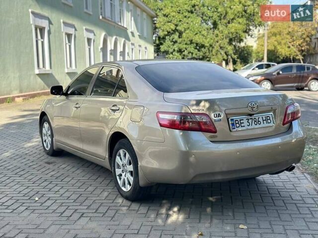 Бежевий Тойота Камрі, об'ємом двигуна 2.36 л та пробігом 149 тис. км за 9000 $, фото 3 на Automoto.ua