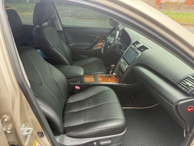 Бежевый Тойота Камри, объемом двигателя 2.4 л и пробегом 320 тыс. км за 6650 $, фото 15 на Automoto.ua