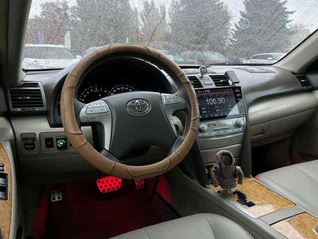 Тойота Камри 2008 в Кривом Роге на Automoto.ua Бежевый Тойота Камри, объемом двигателя 2.4 л и пробегом 193 тыс. км за 8999 $, фото 14 на Automoto.ua