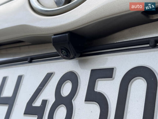 Бежевый Тойота Камри, объемом двигателя 3.5 л и пробегом 156 тыс. км за 9500 $, фото 45 на Automoto.ua