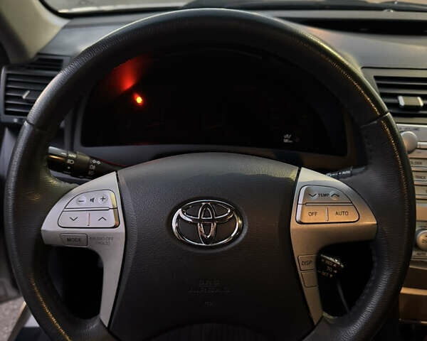 Бежевый Тойота Камри, объемом двигателя 2.4 л и пробегом 90 тыс. км за 11500 $, фото 16 на Automoto.ua