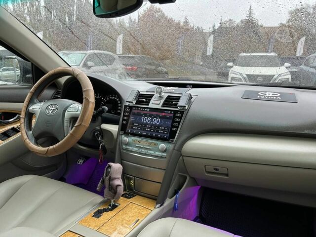 Тойота Камри 2008 в Кривом Роге на Automoto.ua Бежевый Тойота Камри, объемом двигателя 2.4 л и пробегом 193 тыс. км за 8999 $, фото 9 на Automoto.ua