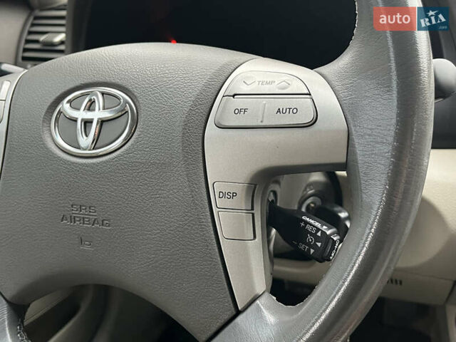 Бежевий Тойота Камрі, об'ємом двигуна 3.5 л та пробігом 170 тис. км за 8999 $, фото 23 на Automoto.ua