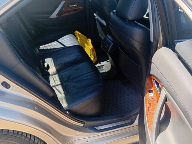 Бежевый Тойота Камри, объемом двигателя 3.5 л и пробегом 286 тыс. км за 9000 $, фото 4 на Automoto.ua