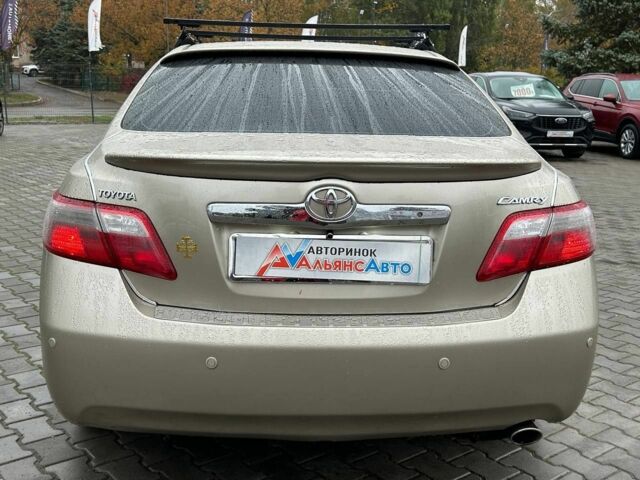 Тойота Камри 2008 в Кривом Роге на Automoto.ua Бежевый Тойота Камри, объемом двигателя 2.4 л и пробегом 193 тыс. км за 8999 $, фото 5 на Automoto.ua