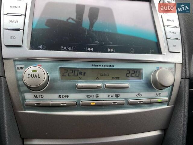 Бежевый Тойота Камри, объемом двигателя 2.4 л и пробегом 332 тыс. км за 8000 $, фото 25 на Automoto.ua