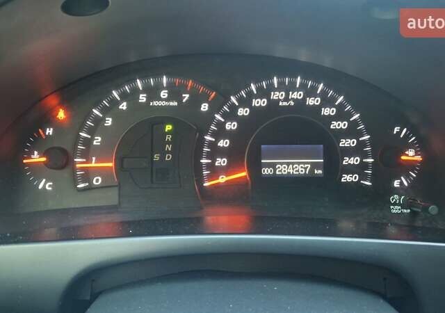 Бежевий Тойота Камрі, об'ємом двигуна 3.5 л та пробігом 284 тис. км за 9300 $, фото 1 на Automoto.ua