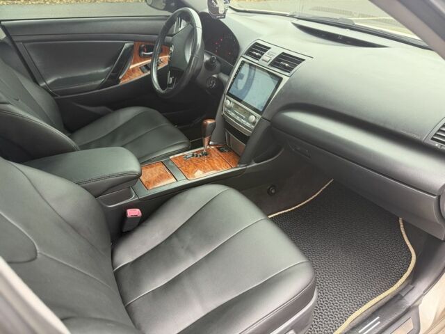 Бежевый Тойота Камри, объемом двигателя 2.4 л и пробегом 320 тыс. км за 6650 $, фото 13 на Automoto.ua