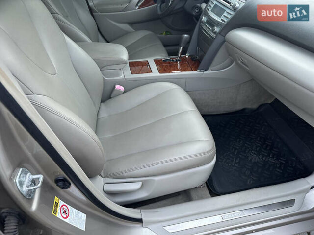 Бежевый Тойота Камри, объемом двигателя 2.4 л и пробегом 117 тыс. км за 7499 $, фото 22 на Automoto.ua