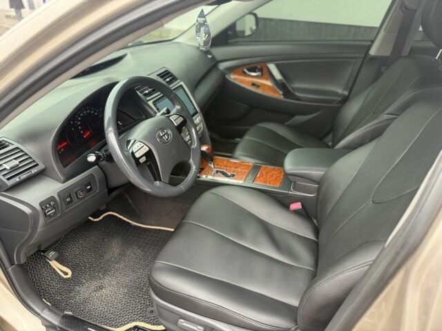 Бежевый Тойота Камри, объемом двигателя 2.4 л и пробегом 320 тыс. км за 6650 $, фото 21 на Automoto.ua