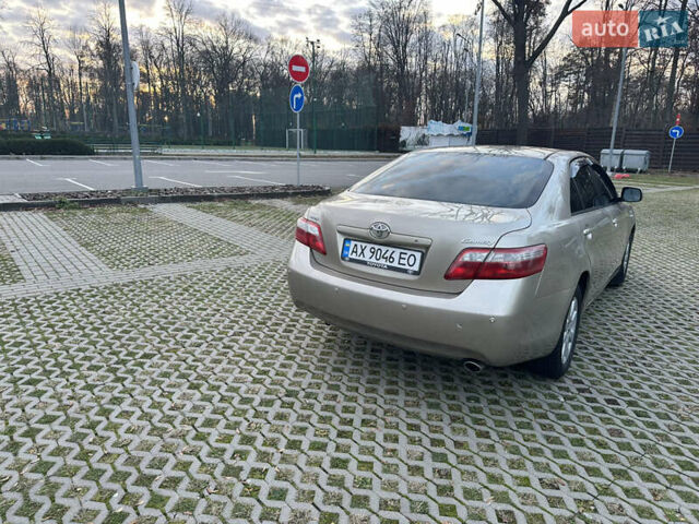Бежевый Тойота Камри, объемом двигателя 2.4 л и пробегом 117 тыс. км за 7499 $, фото 7 на Automoto.ua