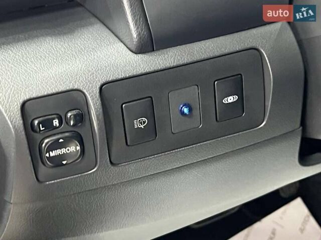 Бежевый Тойота Камри, объемом двигателя 2.36 л и пробегом 144 тыс. км за 10950 $, фото 13 на Automoto.ua