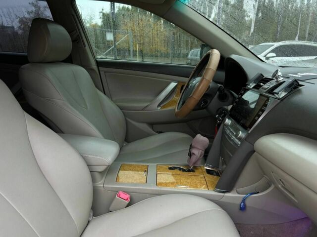 Тойота Камри 2008 в Кривом Роге на Automoto.ua Бежевый Тойота Камри, объемом двигателя 2.4 л и пробегом 193 тыс. км за 8999 $, фото 15 на Automoto.ua