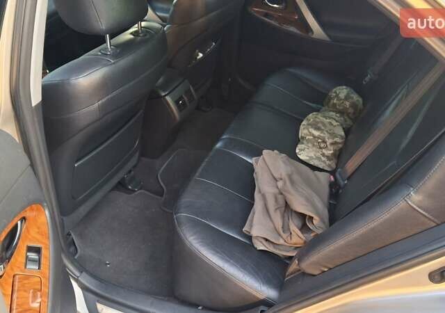 Бежевий Тойота Камрі, об'ємом двигуна 3.5 л та пробігом 284 тис. км за 9300 $, фото 6 на Automoto.ua