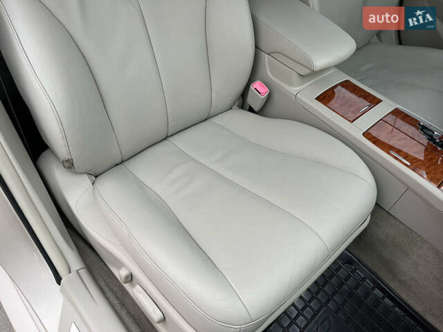 Бежевий Тойота Камрі, об'ємом двигуна 3.5 л та пробігом 170 тис. км за 9900 $, фото 44 на Automoto.ua