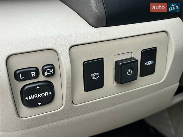 Бежевий Тойота Камрі, об'ємом двигуна 3.5 л та пробігом 170 тис. км за 8999 $, фото 25 на Automoto.ua