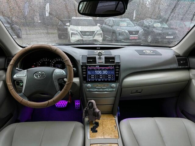 Тойота Камри 2008 в Кривом Роге на Automoto.ua Бежевый Тойота Камри, объемом двигателя 2.4 л и пробегом 193 тыс. км за 8999 $, фото 10 на Automoto.ua