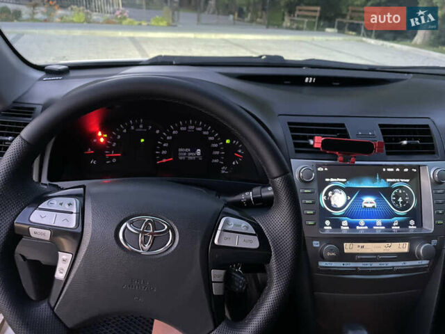Тойота Камри 2009 в Самборе на Automoto.ua Бежевый Тойота Камри, объемом двигателя 2.4 л и пробегом 295 тыс. км за 10700 $, фото 19 на Automoto.ua