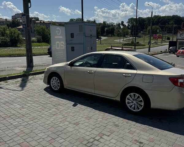 Бежевый Тойота Камри, объемом двигателя 2.49 л и пробегом 160 тыс. км за 10500 $, фото 9 на Automoto.ua