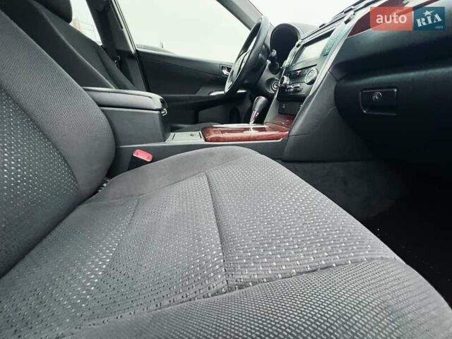 Бежевий Тойота Камрі, об'ємом двигуна 2.5 л та пробігом 247 тис. км за 12350 $, фото 33 на Automoto.ua