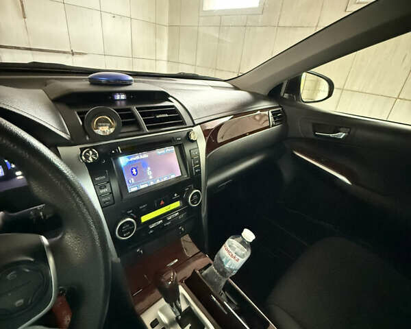 Тойота Камри 2012 в Броварах на Automoto.ua Бежевый Тойота Камри, объемом двигателя 2.49 л и пробегом 275 тыс. км за 12900 $, фото 9 на Automoto.ua